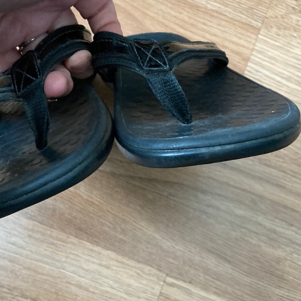 Vionic Black Casual Foam Flip Flop Sandals Sz 9 - Picture 3 of 6